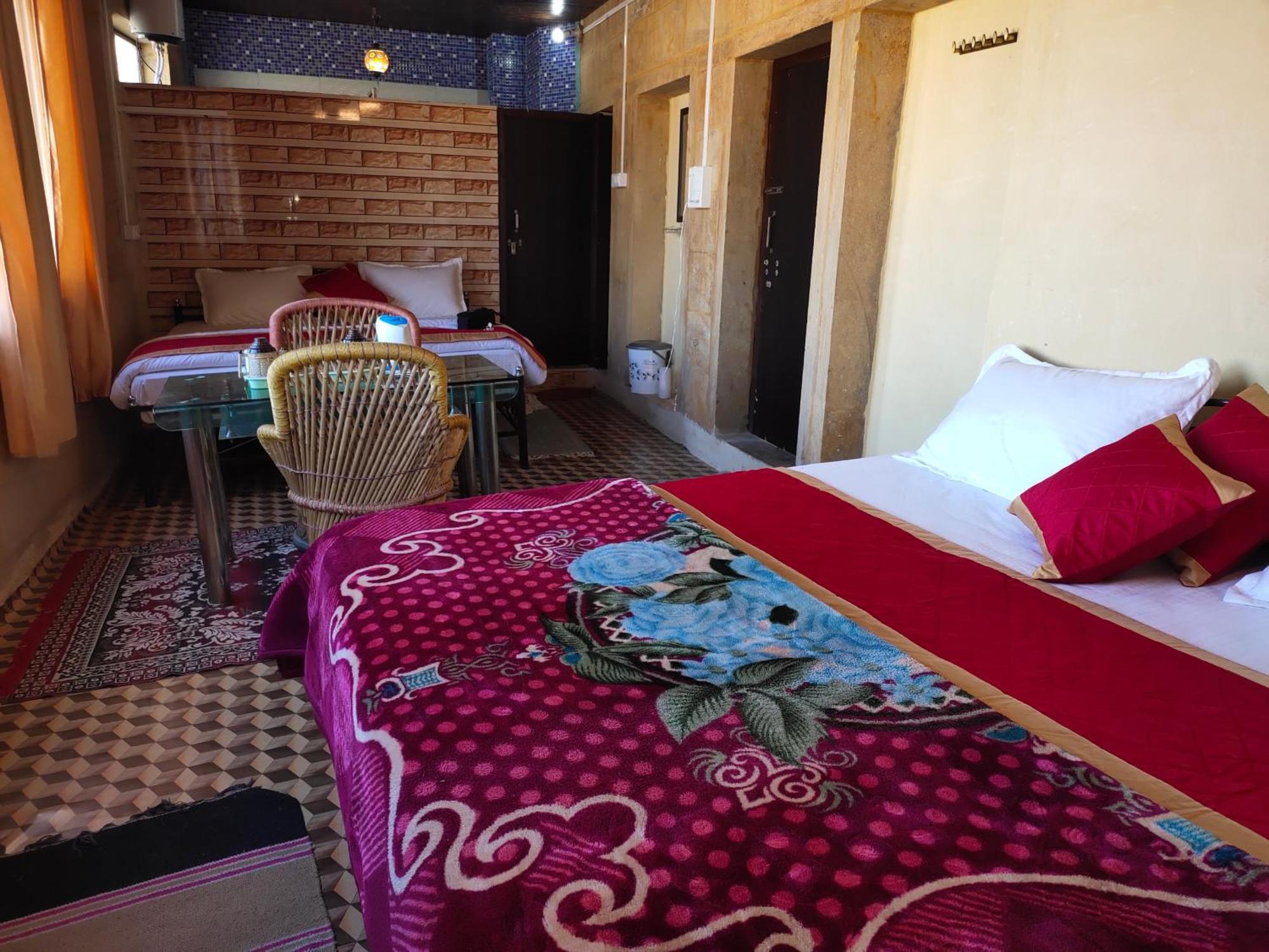Hotel Desert Dzsaiszalmer Kültér fotó