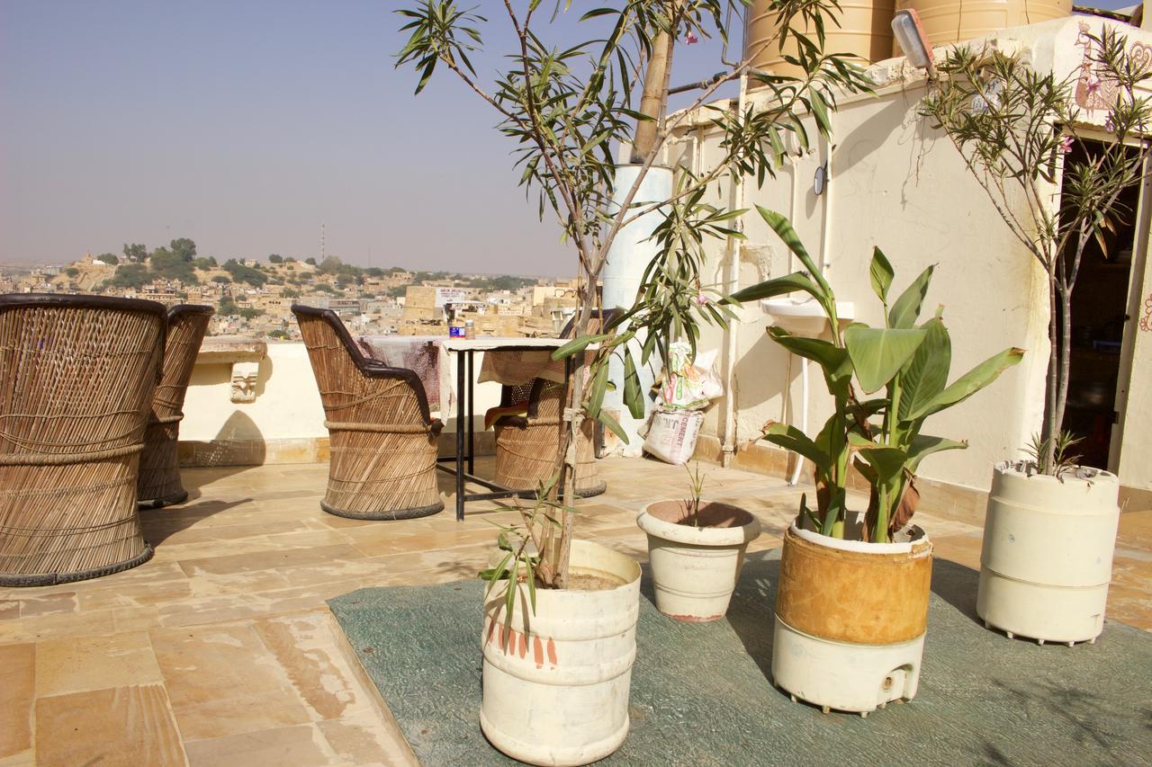 Hotel Desert Dzsaiszalmer Kültér fotó