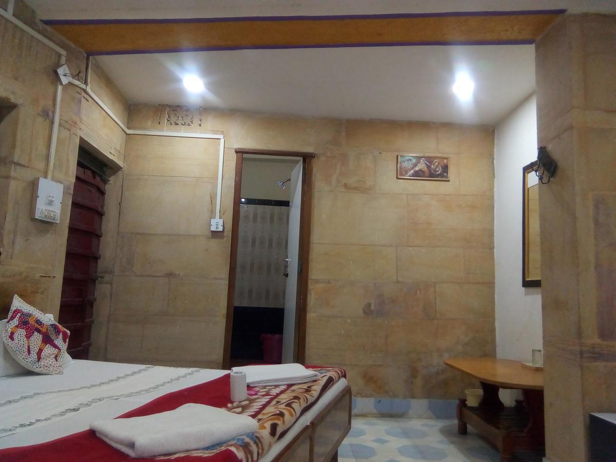Hotel Desert Dzsaiszalmer Kültér fotó