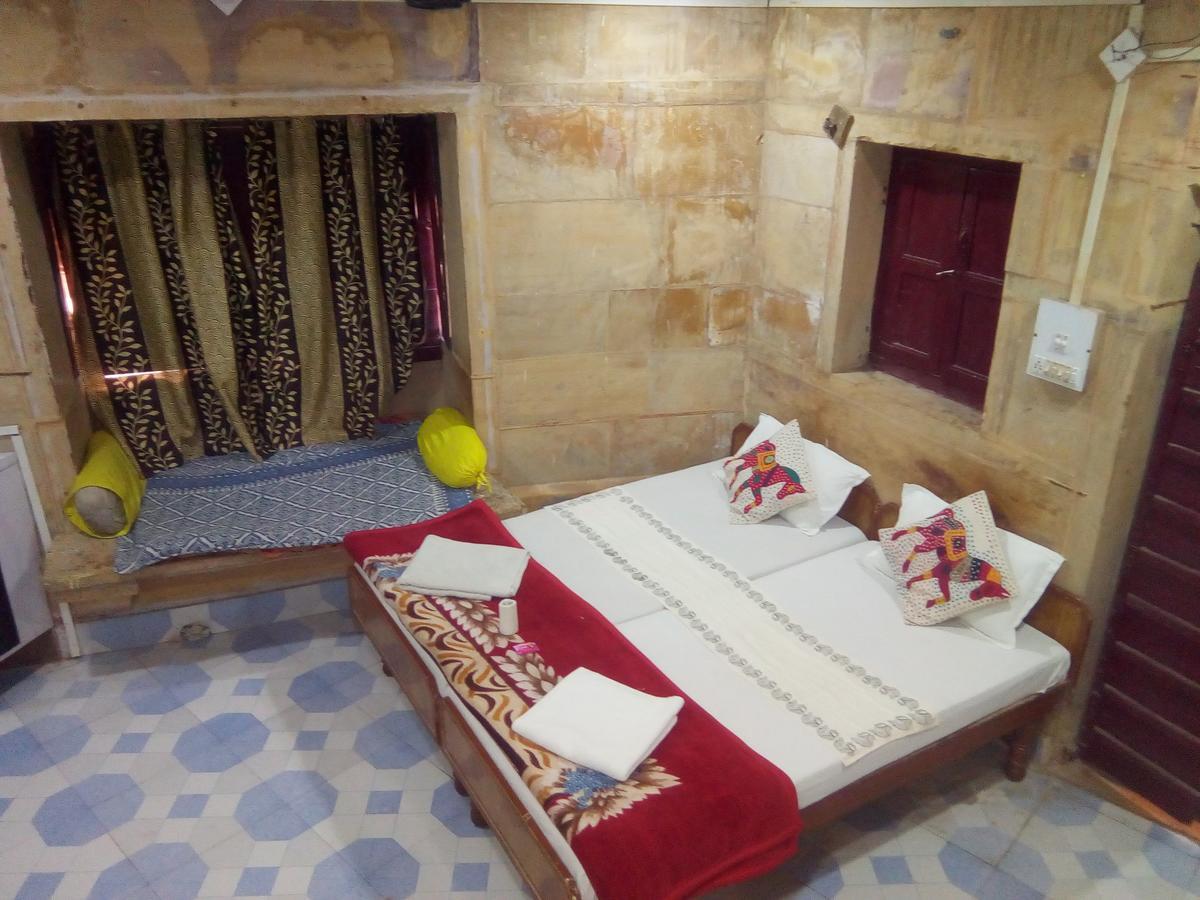 Hotel Desert Dzsaiszalmer Kültér fotó